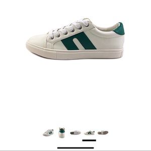 Steve Madden SM1 Sneakers